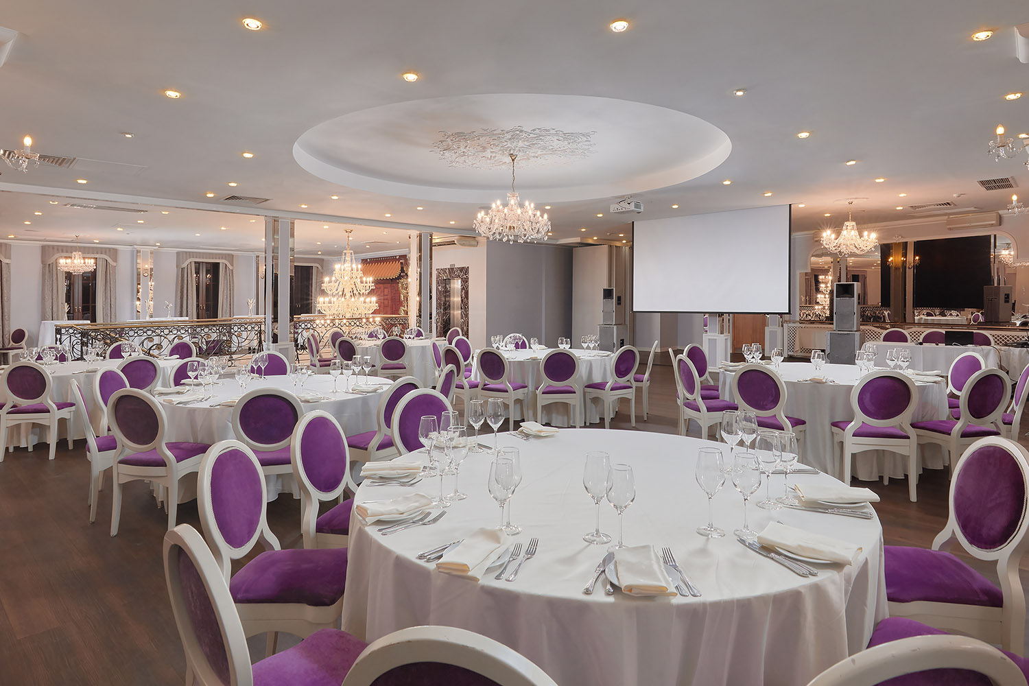 Банкетный зал "Бельэтаж"