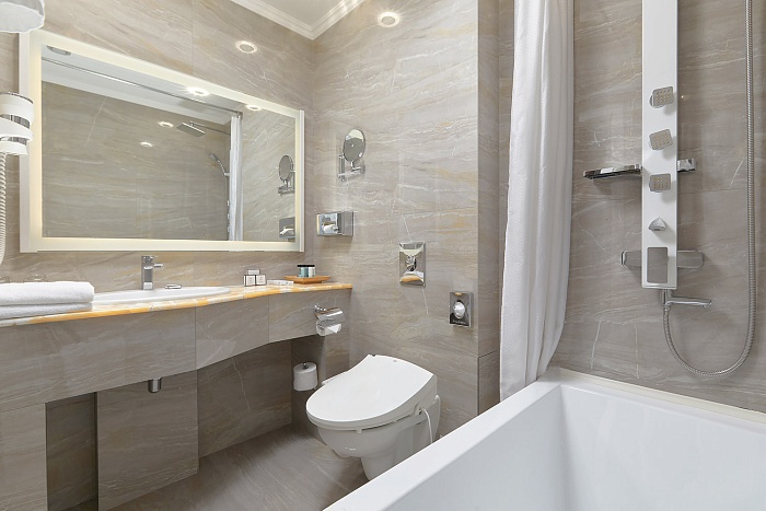 УЛУЧШЕННЫЙ НОМЕР С 1 КРОВАТЬЮ ИЛИ 2 РАЗДЕЛЬНЫМИ