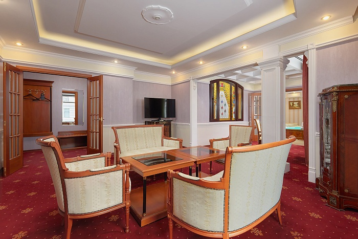 СЮИТ ГОЛДЕН ГАРДЕН